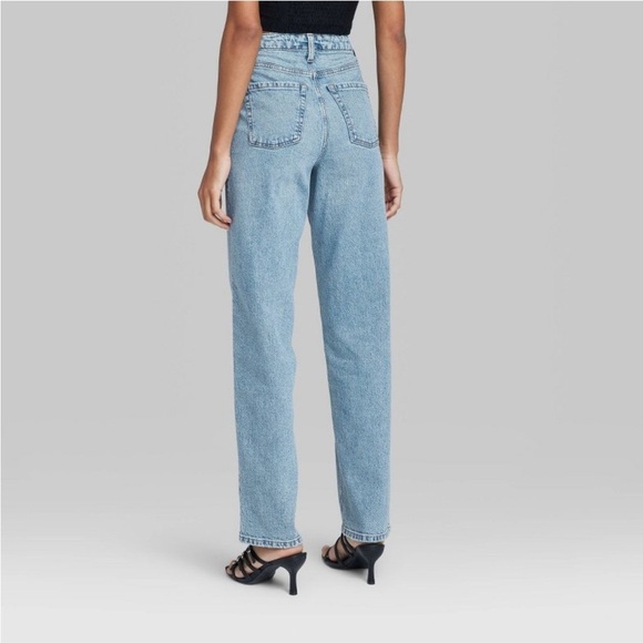 Women's High-Rise EasyRigid Straight
Jeans - Wild Fable™ Medium Wash 10 new - Picture 3 of 5